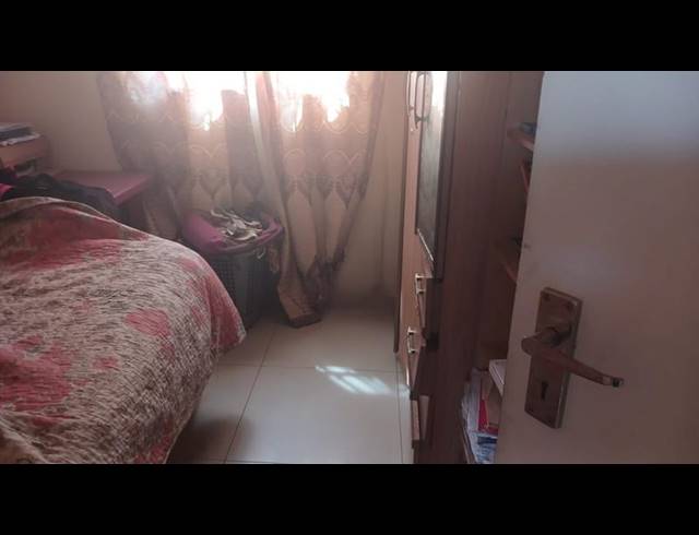 3 BEDROOM HOUSE FOR SALE IN CLAYVILLE